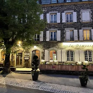 hotel-de-la-domerie.midi-pyreneeshotels.com/