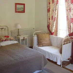 hotel-castel-de-la-pique.midi-pyreneeshotels.com/